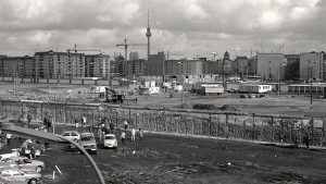 Berlin, 1990